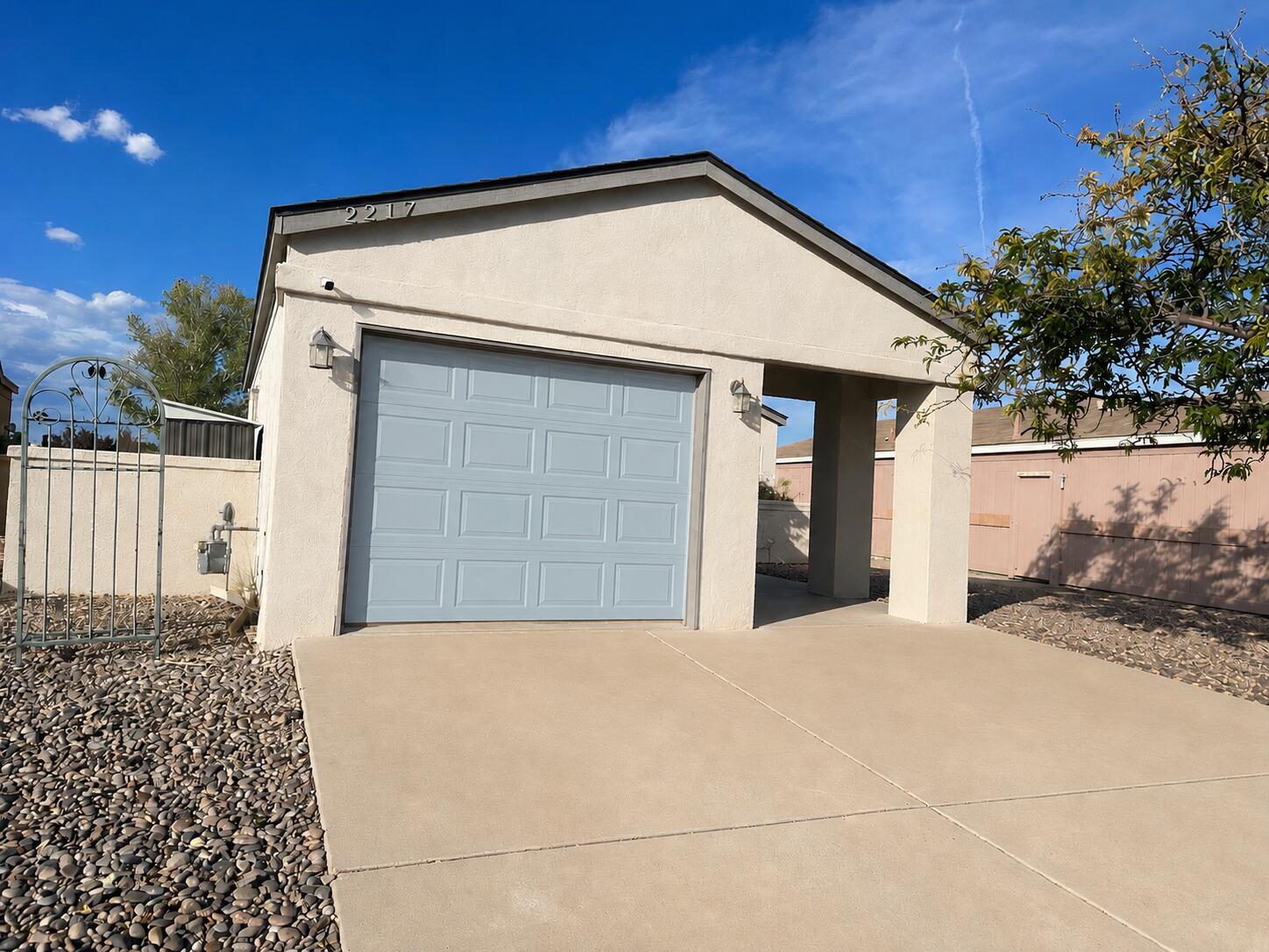 2217 West High Desert Circle Northeast Rio Rancho, NM 87144 - Photo 2 of 15 Gallery Image 2