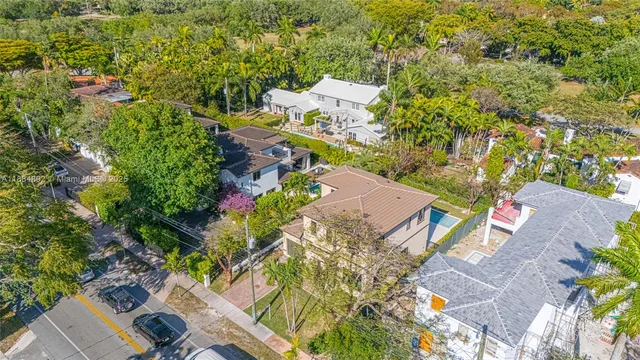 $2,740,000 | 2523 Red Road, Miami, FL 33134