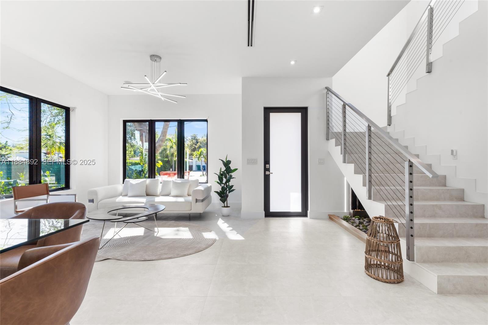 2523 Red Road Miami, FL 33134 - Photo 5 of 39 a living room with furniture