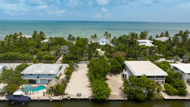 $6,700,000 | 109 Columbus Drive, Islamorada, FL 33036