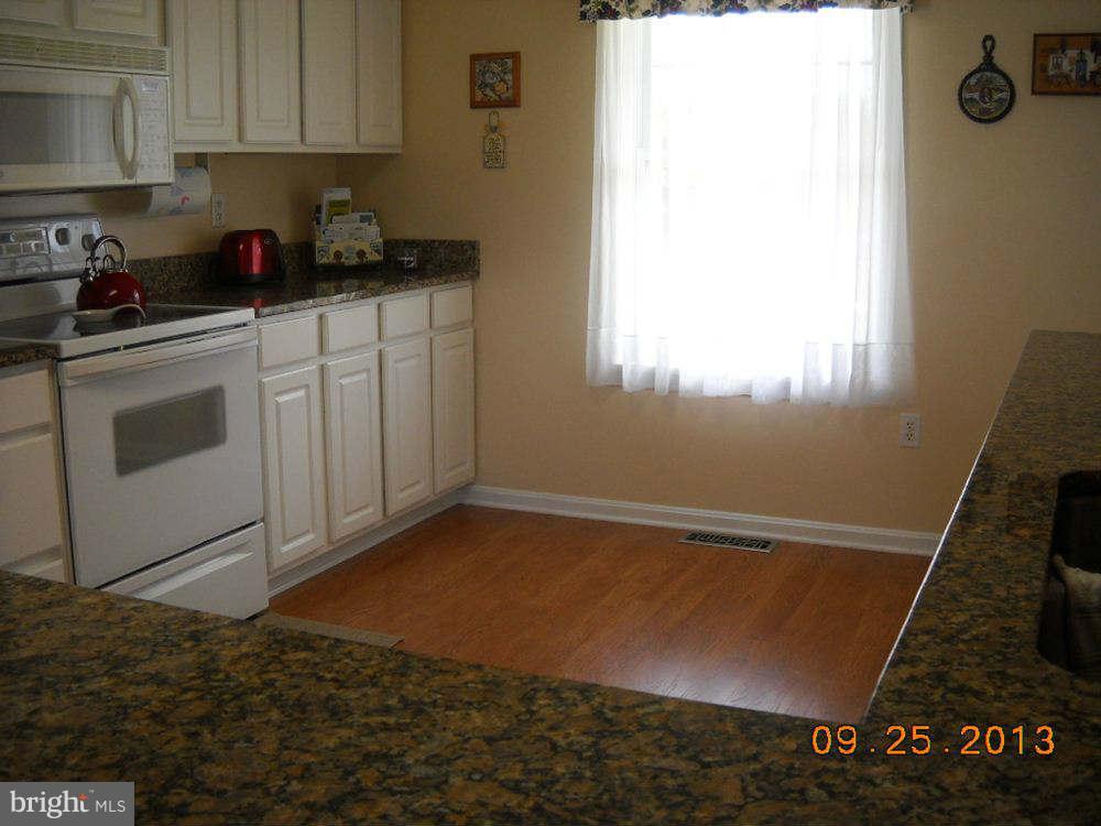 642 Doe Run Road Inwood, WV 25428 - Photo 16 of 25 Kitchen