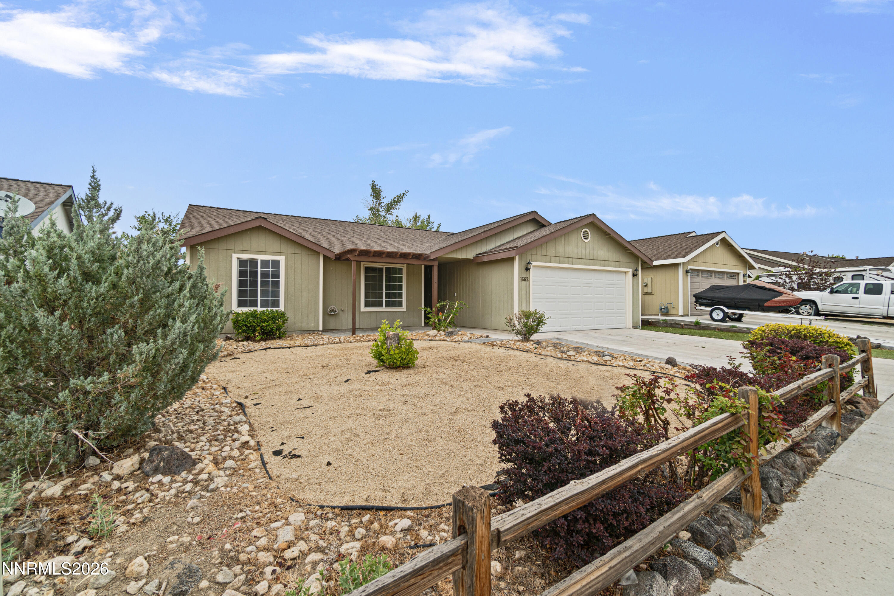 1662 Round Up Road Fernley, NV 89408 - Photo 4 of 30 DSC07203