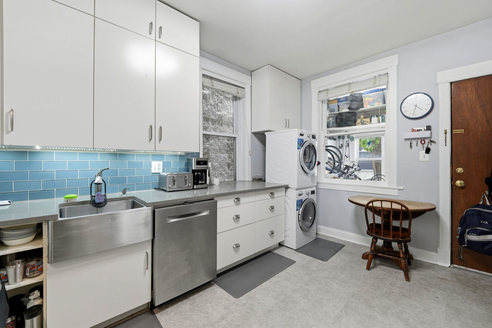 1929 West Irving Park Road, Unit 2 Chicago, IL 60613 - Photo 8 of 23 Gallery Image 8
