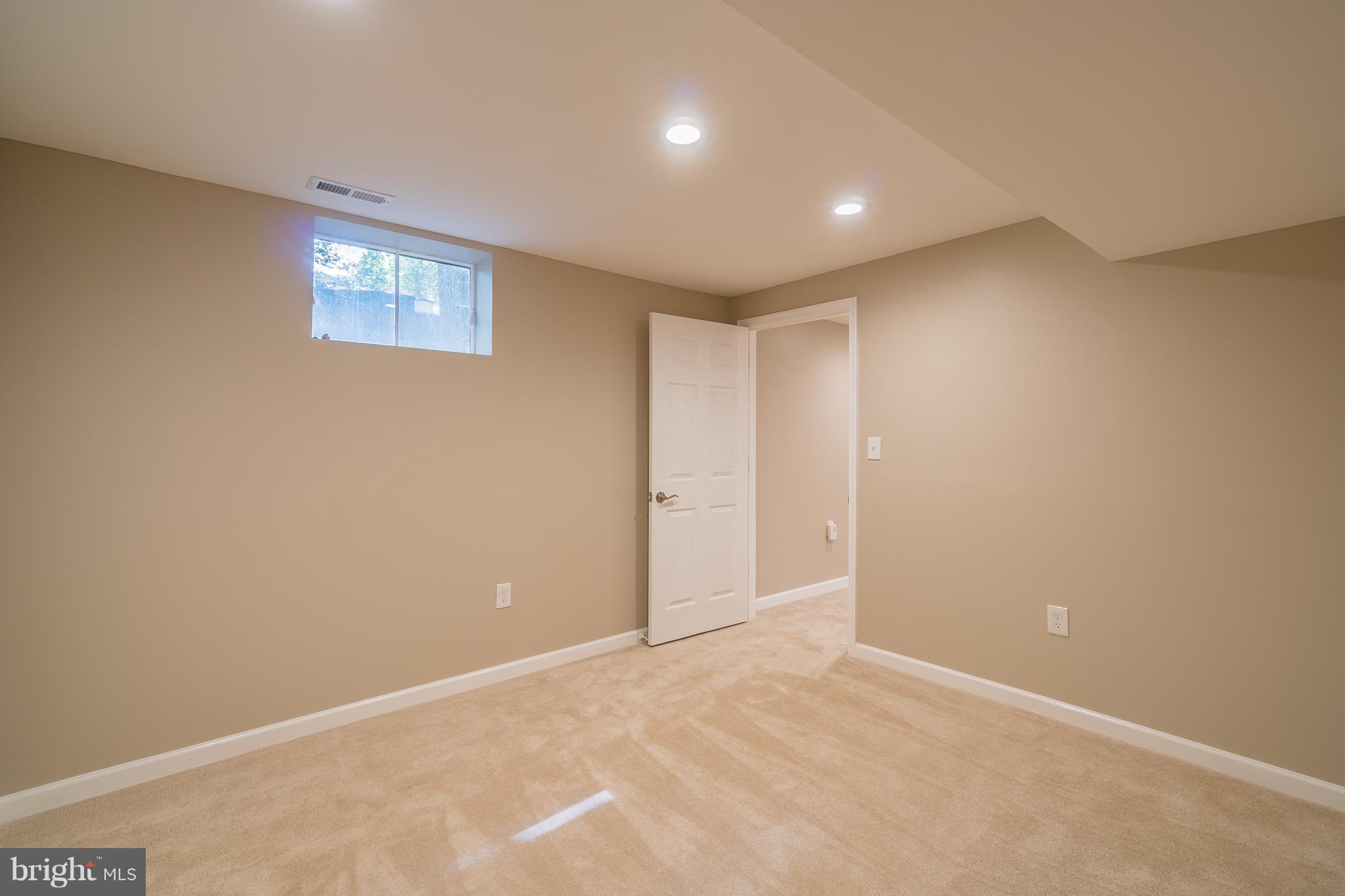 5413 Trent Street Clinton, MD 20735 - Photo 20 of 29 Bedroom