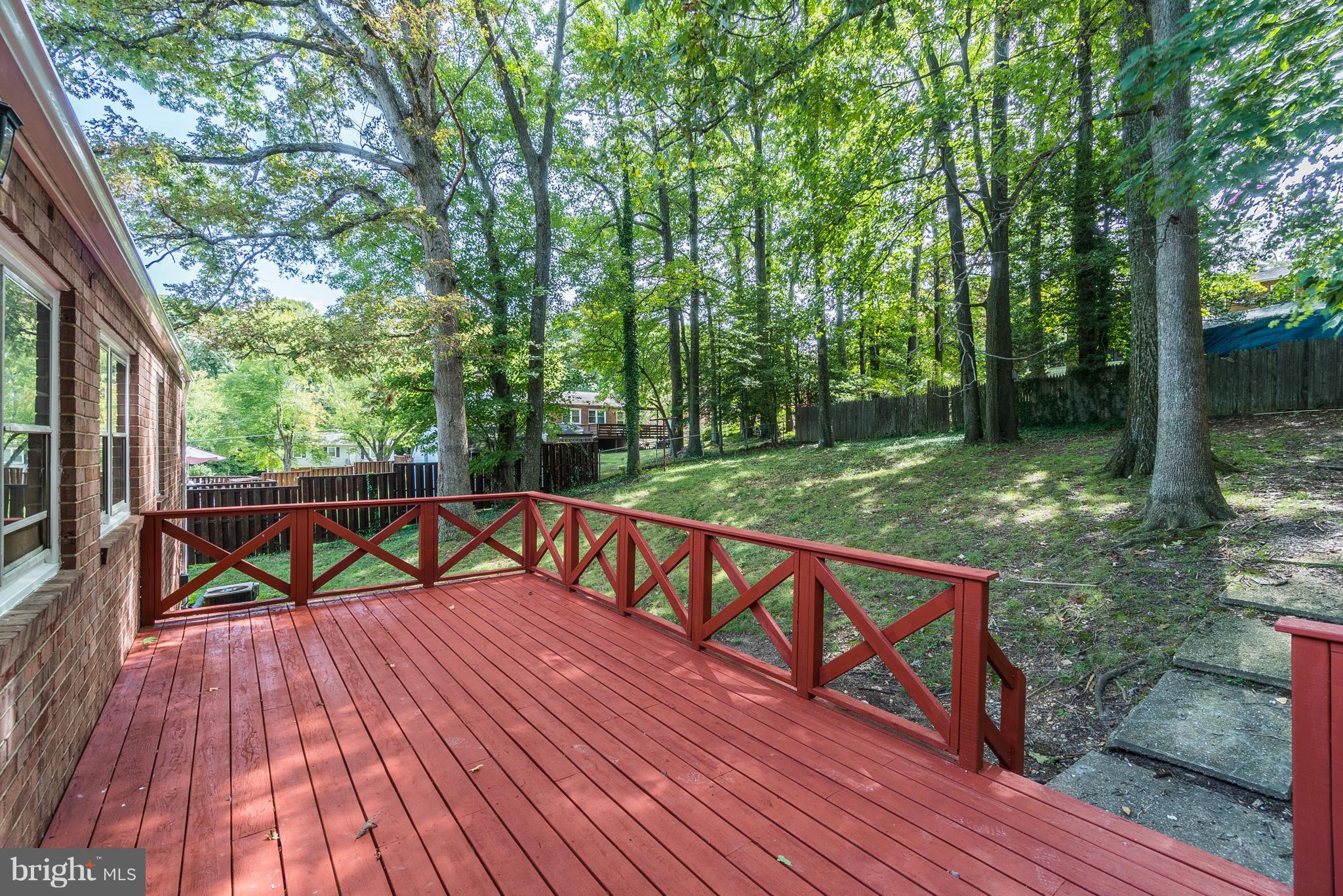 5413 Trent Street Clinton, MD 20735 - Photo 26 of 29 Exterior (Rear)