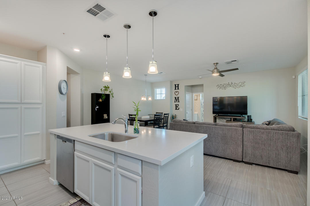 3900 East Baseline Road, Unit 161 Phoenix, AZ 85042 - Photo 9 of 28 11-Baseline
