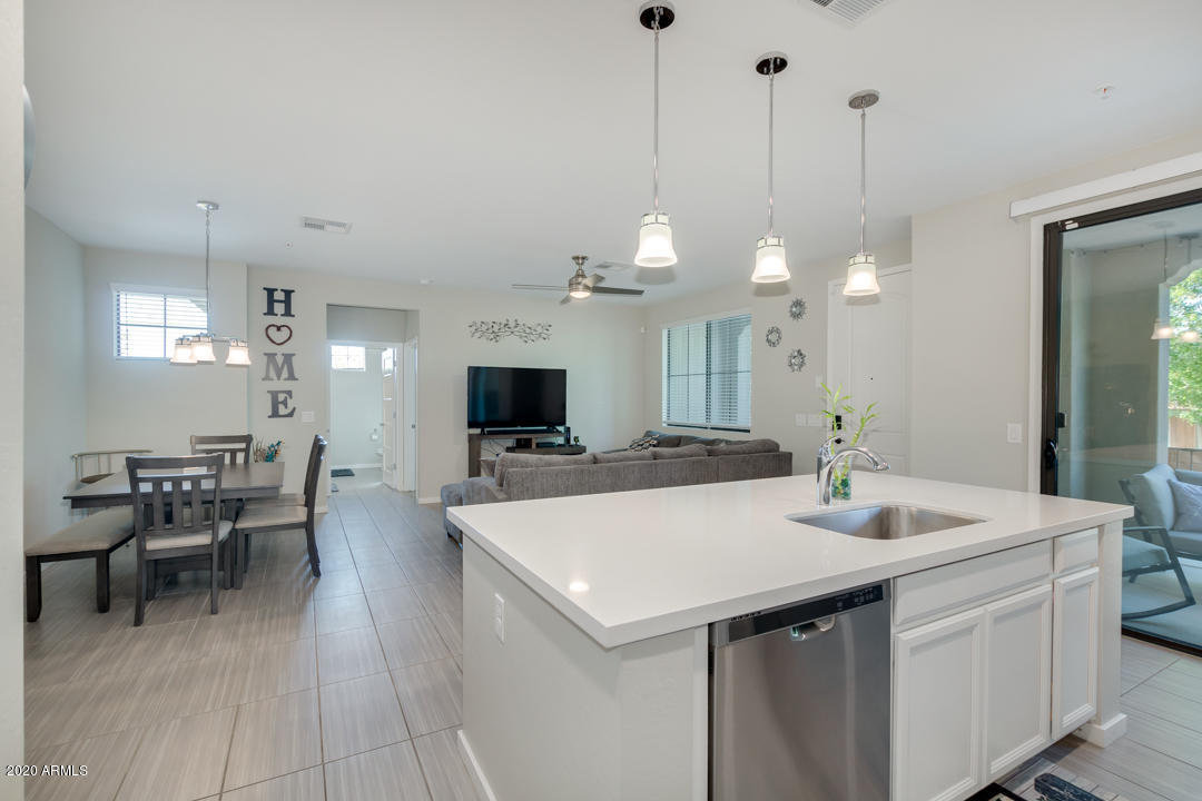 3900 East Baseline Road, Unit 161 Phoenix, AZ 85042 - Photo 10 of 28 12-Baseline