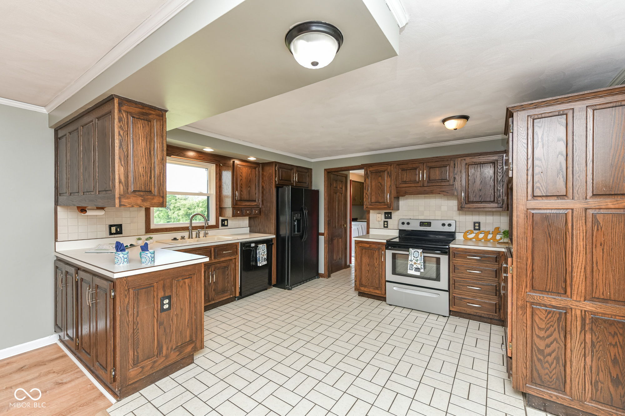9054 West 8th Street Road Anderson, IN 46011 - Photo 21 of 56