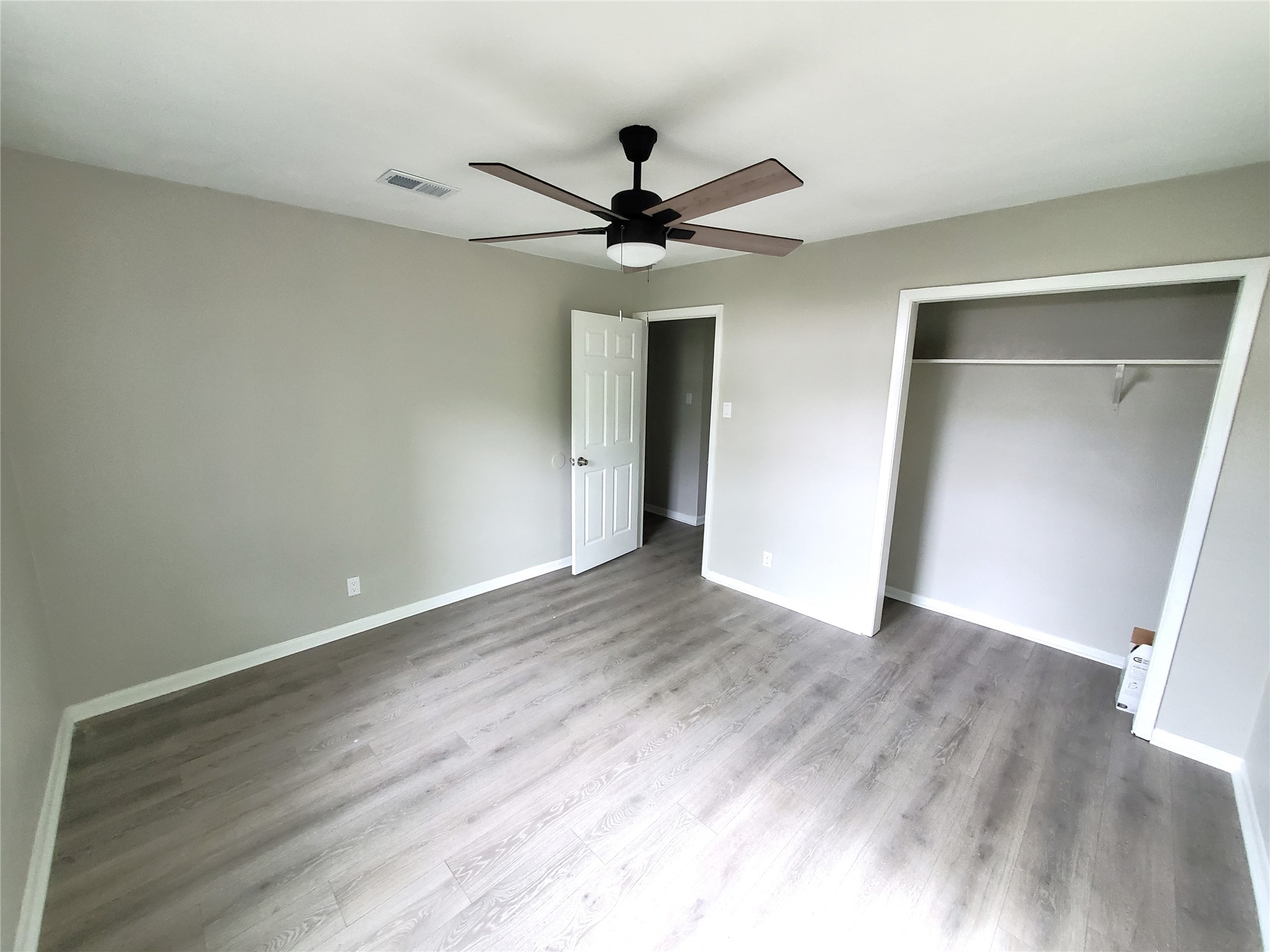8907 Shepard Drive Austin, TX 78753 - Photo 7 of 14 wooden floor in an empty room