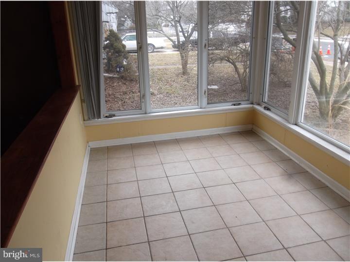 17 Ridgley Street Mount Holly, NJ 08060 - Photo 4 of 15