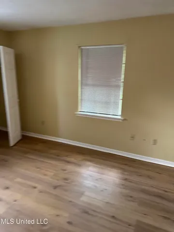 $1,325 | 1117 Woodfield Drive, Jackson, MS 39211