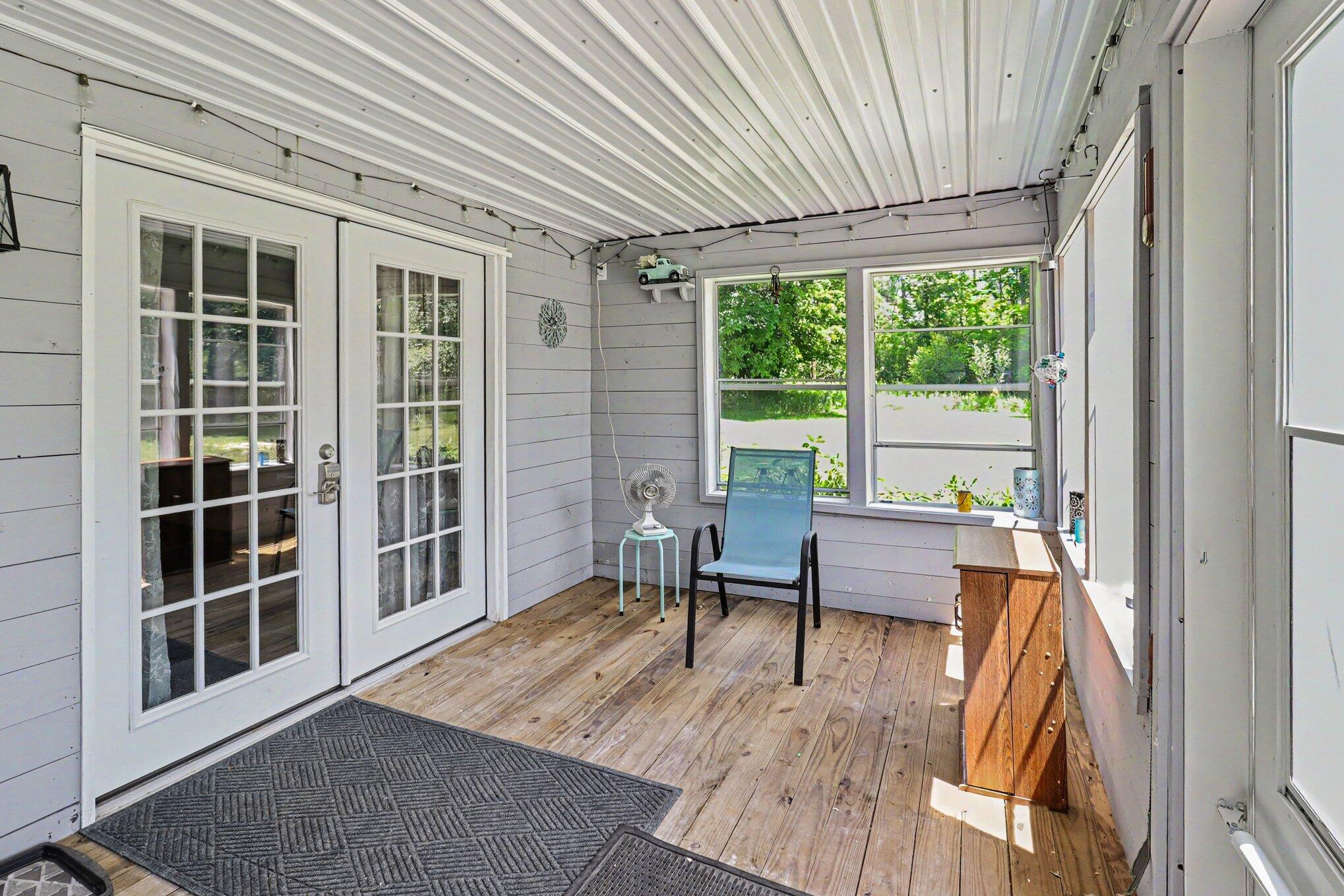 7245 River Road Evart, MI 49631 - Photo 15 of 21 009_file_9388