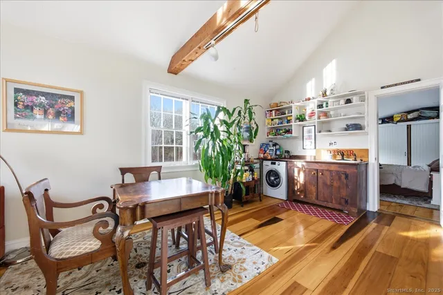 $829,000 | 33 Deep River Road, Essex, CT 06409