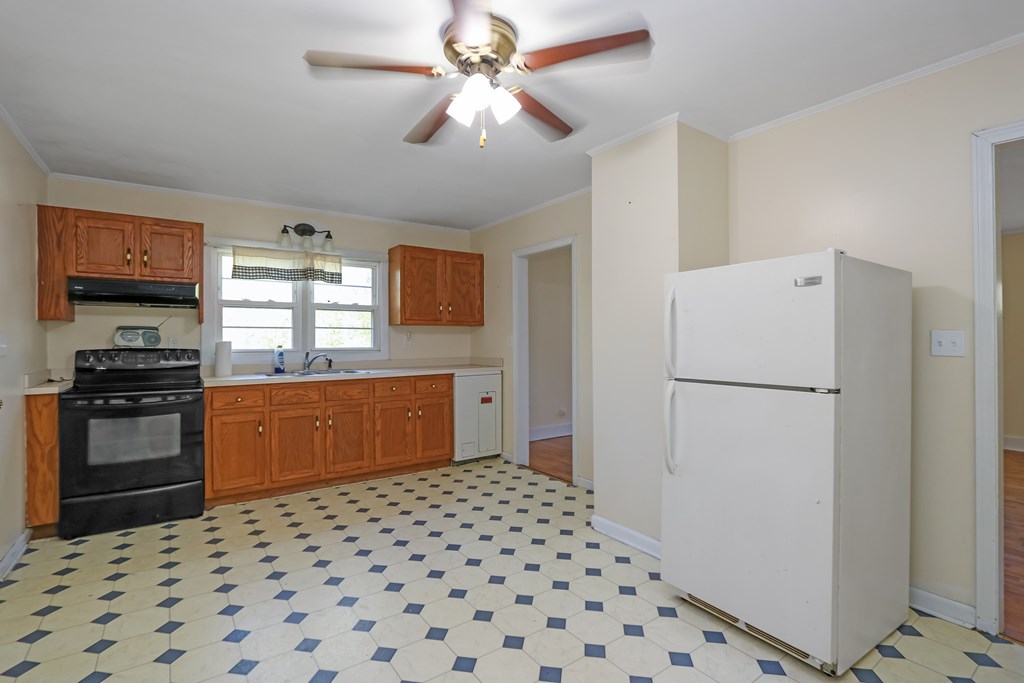 22622 Lee Mont Road Parksley, VA 23421 - Photo 11 of 26