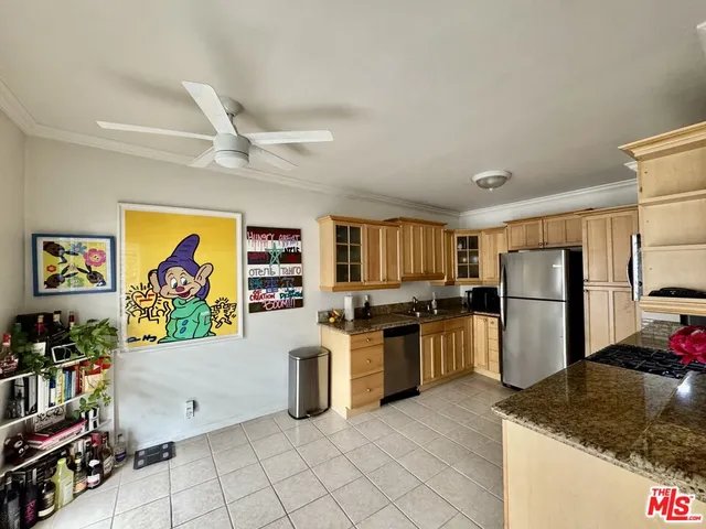 $415,000 | 563 East Hazel Street, Unit 6, Inglewood, CA 90302