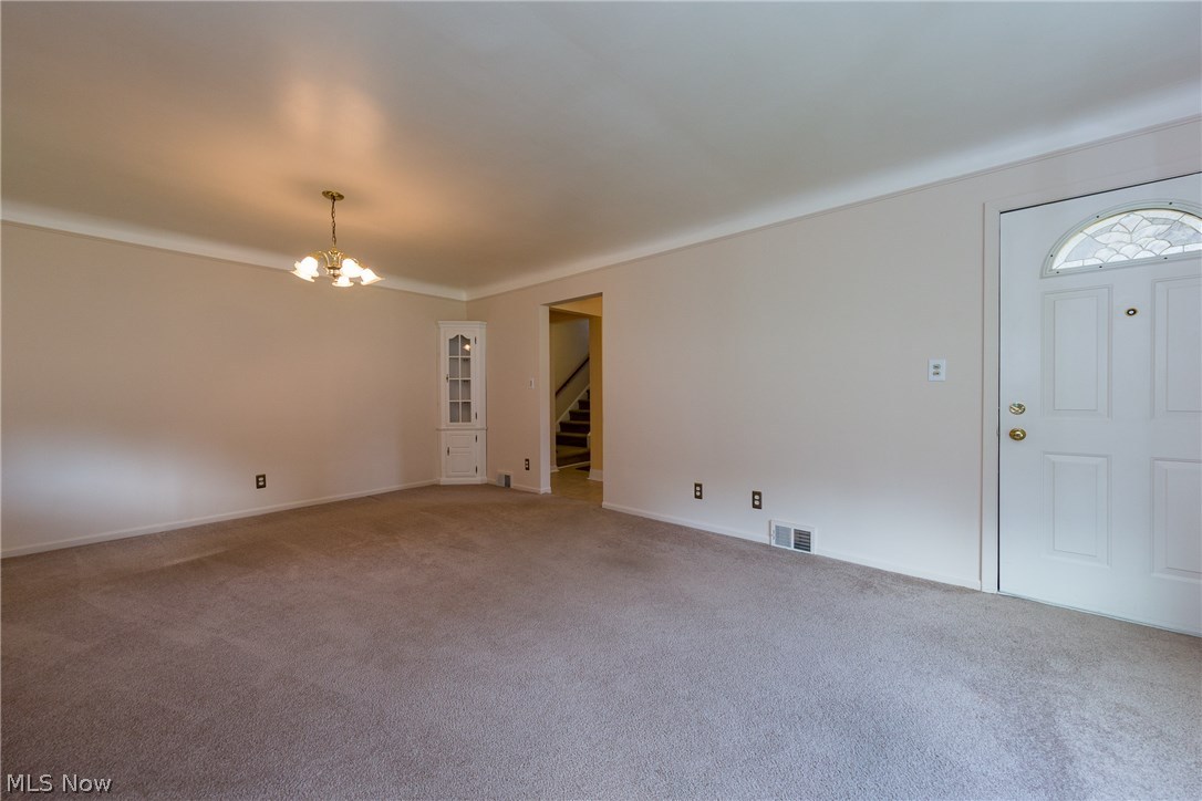 3829 Mayfield Road Cleveland Heights, OH 44121 - Photo 3 of 35