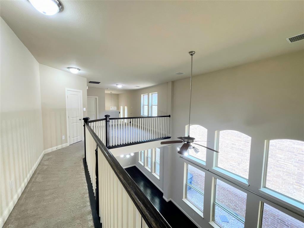 6622 DeLeon Street Irving, TX 75039 - Photo 20 of 32 a view of an entryway