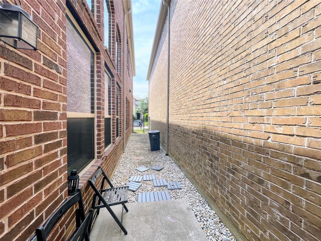 6622 DeLeon Street Irving, TX 75039 - Photo 26 of 32 a view of a patio with chair and table in the patio