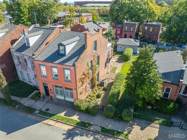 $425,000 | 2906 Lemp Avenue, St. Louis, MO 63118