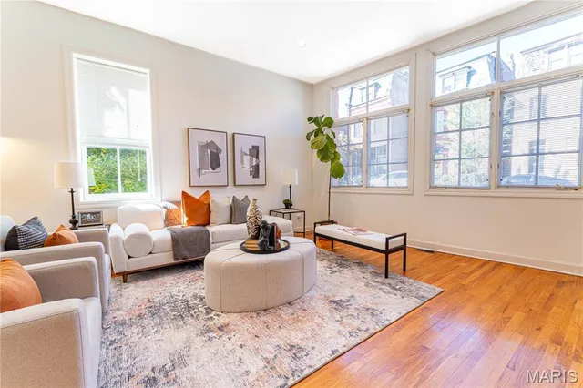 $425,000 | 2906 Lemp Avenue, St. Louis, MO 63118