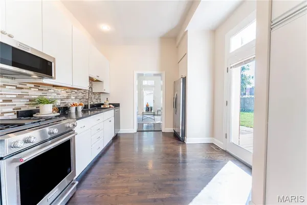 $425,000 | 2906 Lemp Avenue, St. Louis, MO 63118