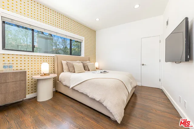 $6,240 | 8911 Cynthia Street, Unit 9, West Hollywood, CA 90069