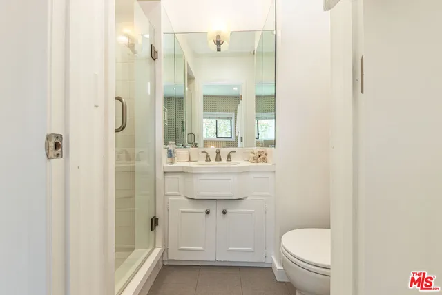 $6,240 | 8911 Cynthia Street, Unit 9, West Hollywood, CA 90069