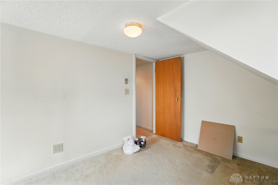 1437 Abingdon Road Kettering, OH 45409 - Photo 20 of 25