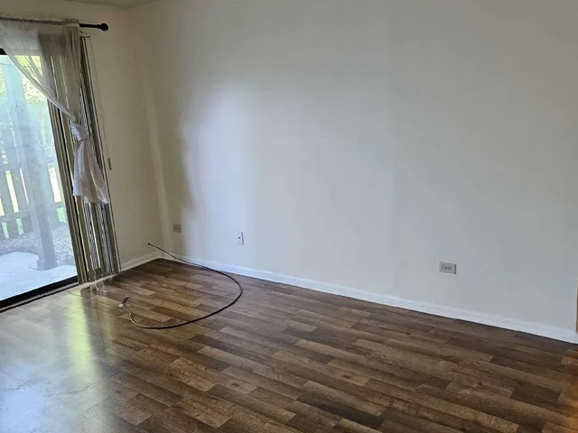 $99,500 | 4128 192nd Court, Unit 4128, Country Club Hills, IL 60478