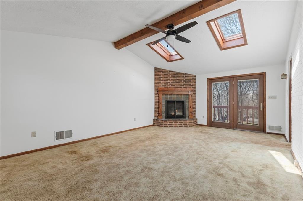 8201 Peebles Road Pittsburgh, PA 15237 - Photo 13 of 33