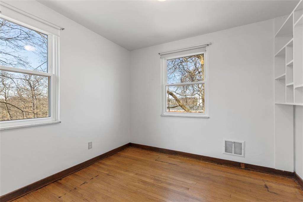 8201 Peebles Road Pittsburgh, PA 15237 - Photo 19 of 33