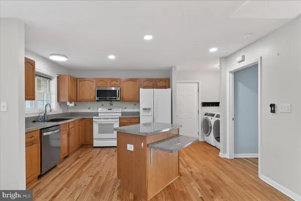 $479,000 | 352 Doe Run Road, Inwood, WV 25428