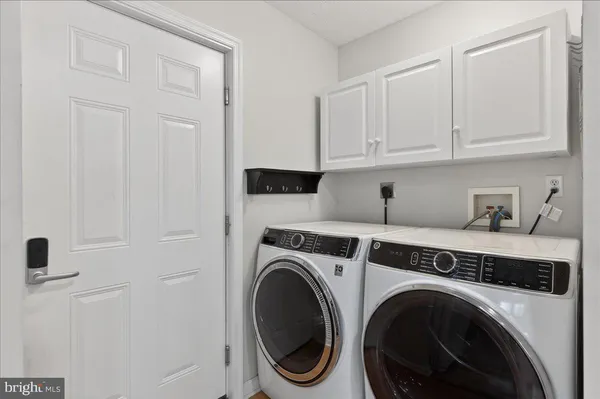 $479,000 | 352 Doe Run Road, Inwood, WV 25428