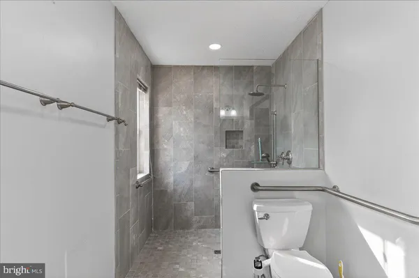 $479,000 | 352 Doe Run Road, Inwood, WV 25428