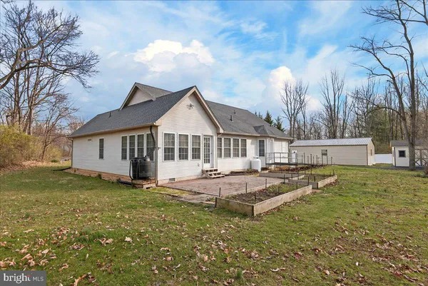 $479,000 | 352 Doe Run Road, Inwood, WV 25428