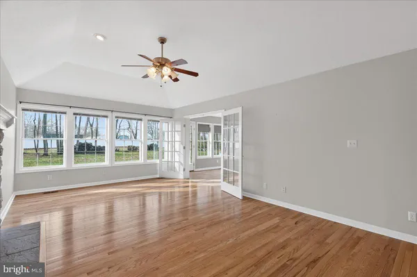 $479,000 | 352 Doe Run Road, Inwood, WV 25428