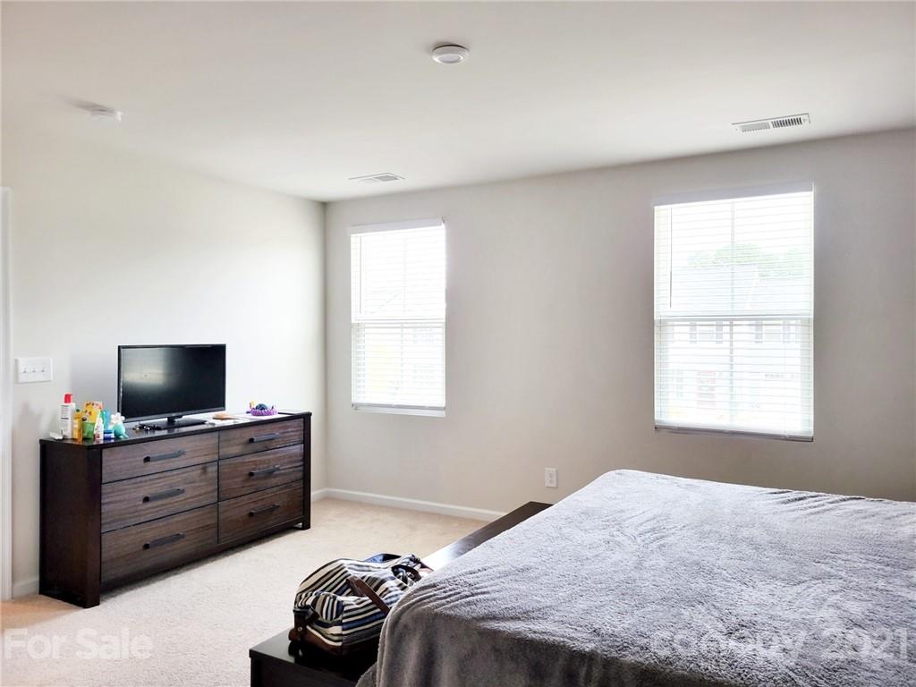 7508 Irwin Road Charlotte, NC 28215 - Photo 11 of 17 Gallery Image 11