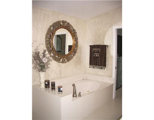 20700 Waters Edge Court Boca Raton, FL 33498 - Photo 11 of 14 Additional Photo