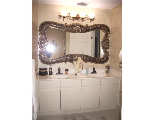20700 Waters Edge Court Boca Raton, FL 33498 - Photo 13 of 14 Additional Photo