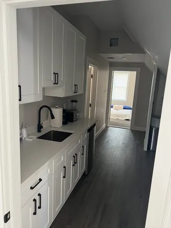 $2,200 | 14 Cotting Street, Unit 3, Medford, MA 02155