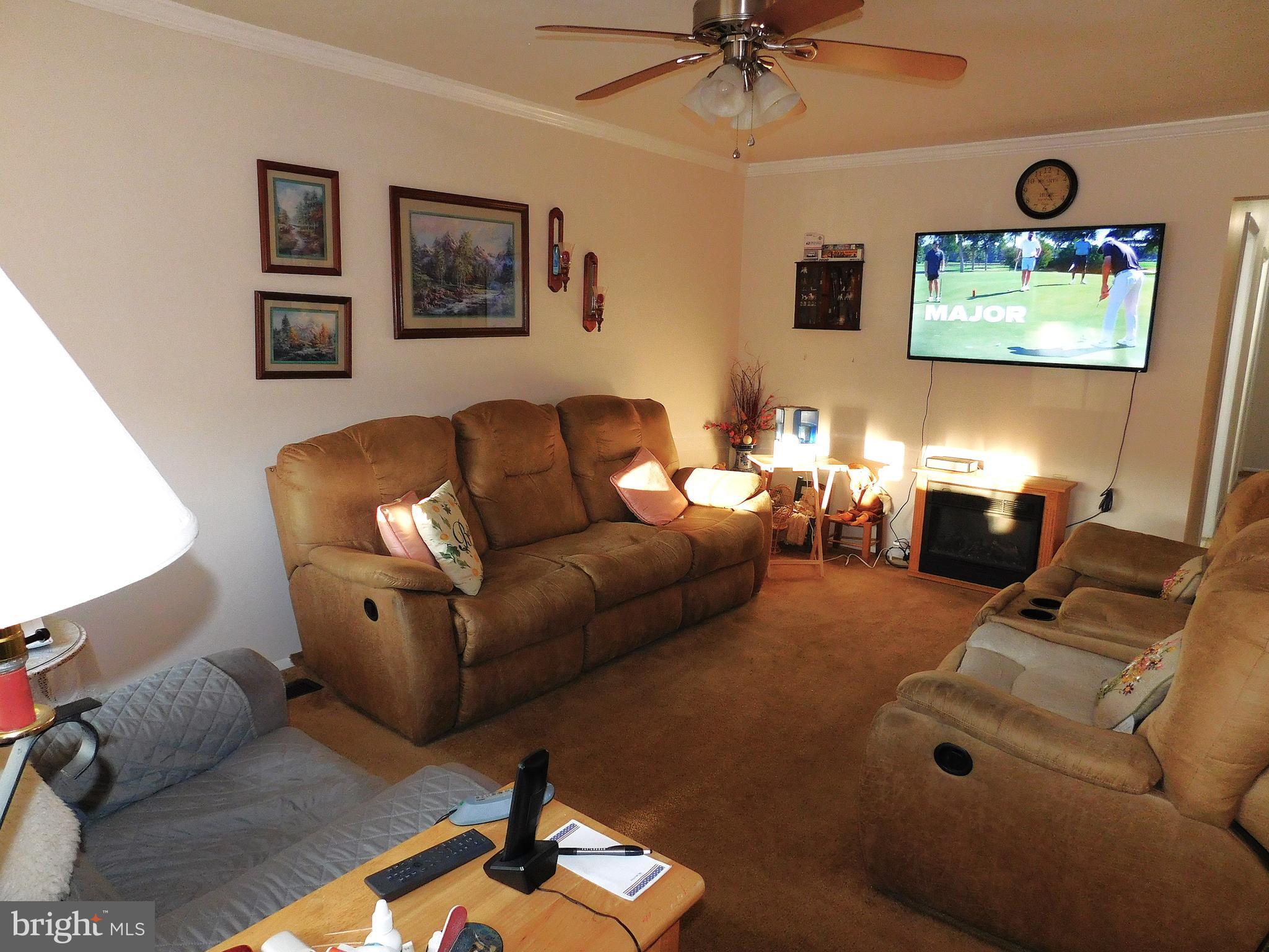 7058 Catalpa Road Frederick, MD 21703 - Photo 2 of 21