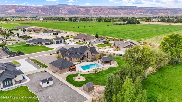 an aerial view of tennis court