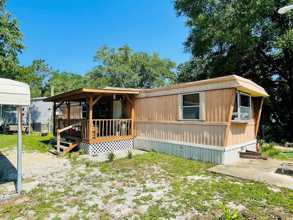 701 3 Rivers Road Carrabelle, FL 32322 - Photo 1 of 16
