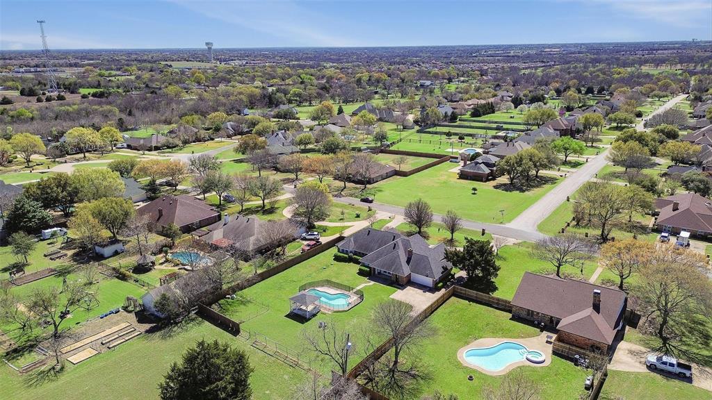 424 Country Ridge Lane Red Oak, TX 75154 - Photo 8 of 40