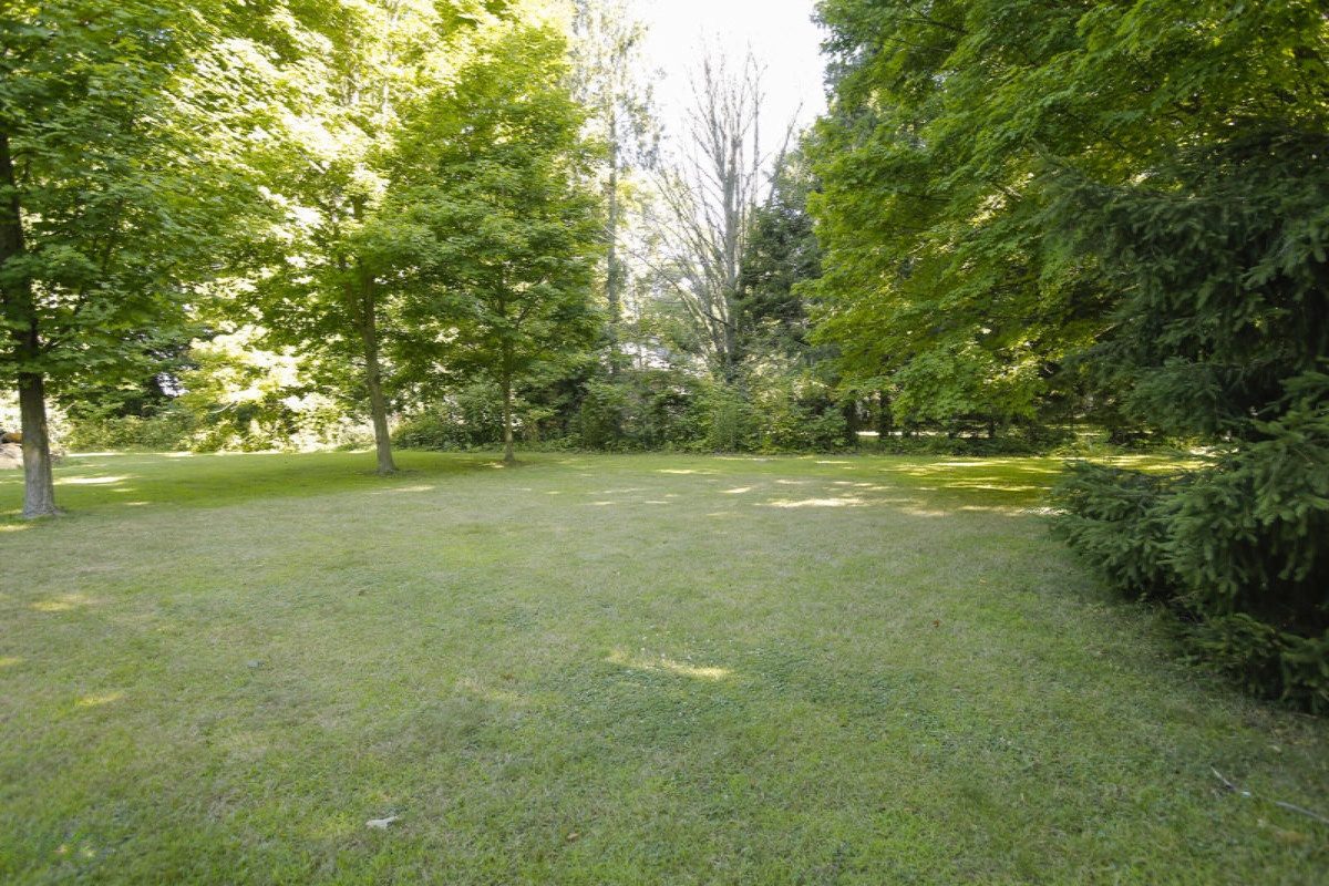 13009 East Baseline Road Hickory Corners, MI 49060 - Photo 19 of 22 13009 baseline rd-118