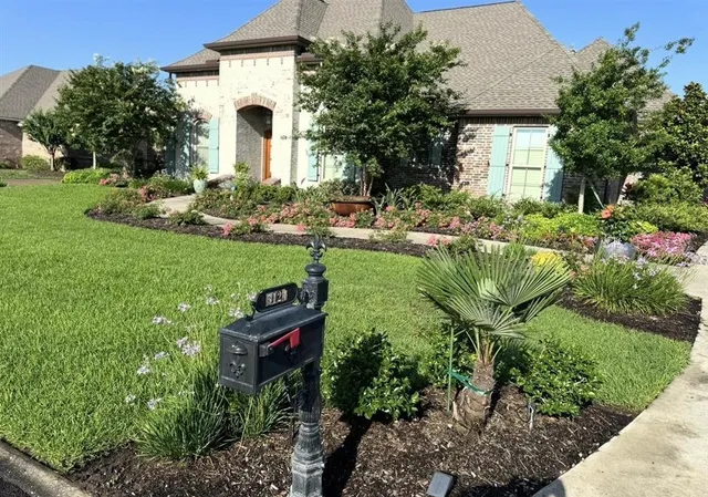 $799,000 | 5124 East Worthington Drive, Lake Charles, LA 70605