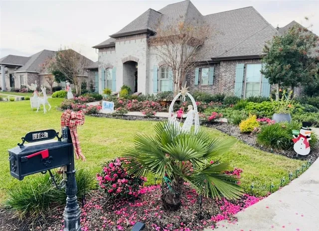 $799,000 | 5124 East Worthington Drive, Lake Charles, LA 70605