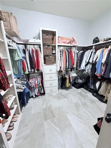 $799,000 | 5124 East Worthington Drive, Lake Charles, LA 70605