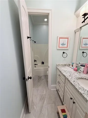 $799,000 | 5124 East Worthington Drive, Lake Charles, LA 70605