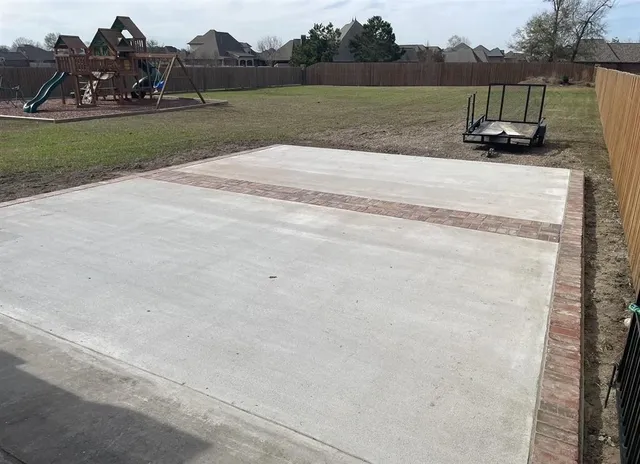 $799,000 | 5124 East Worthington Drive, Lake Charles, LA 70605